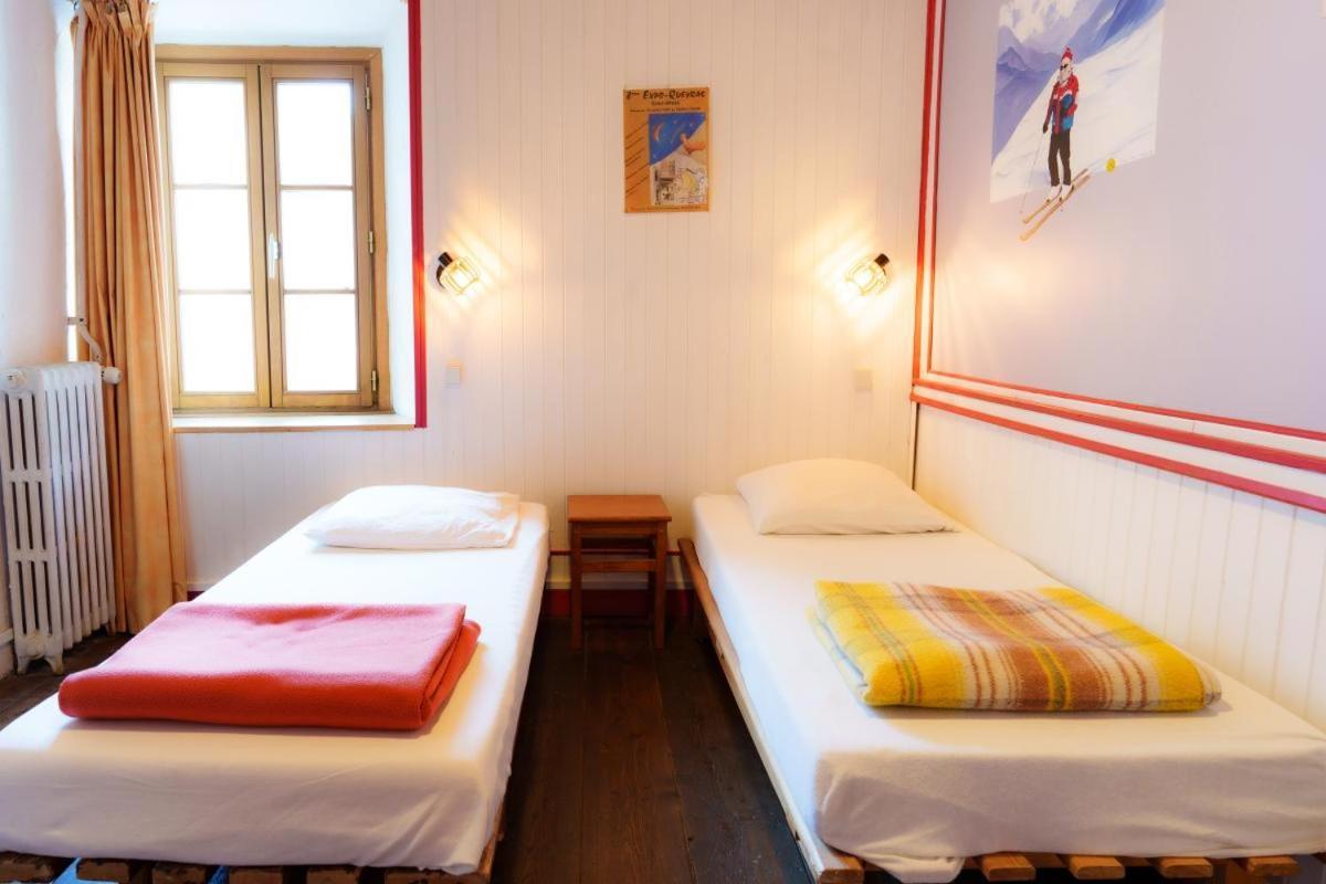 Auberge L'Estoilies Saint-Vérand Exteriér fotografie