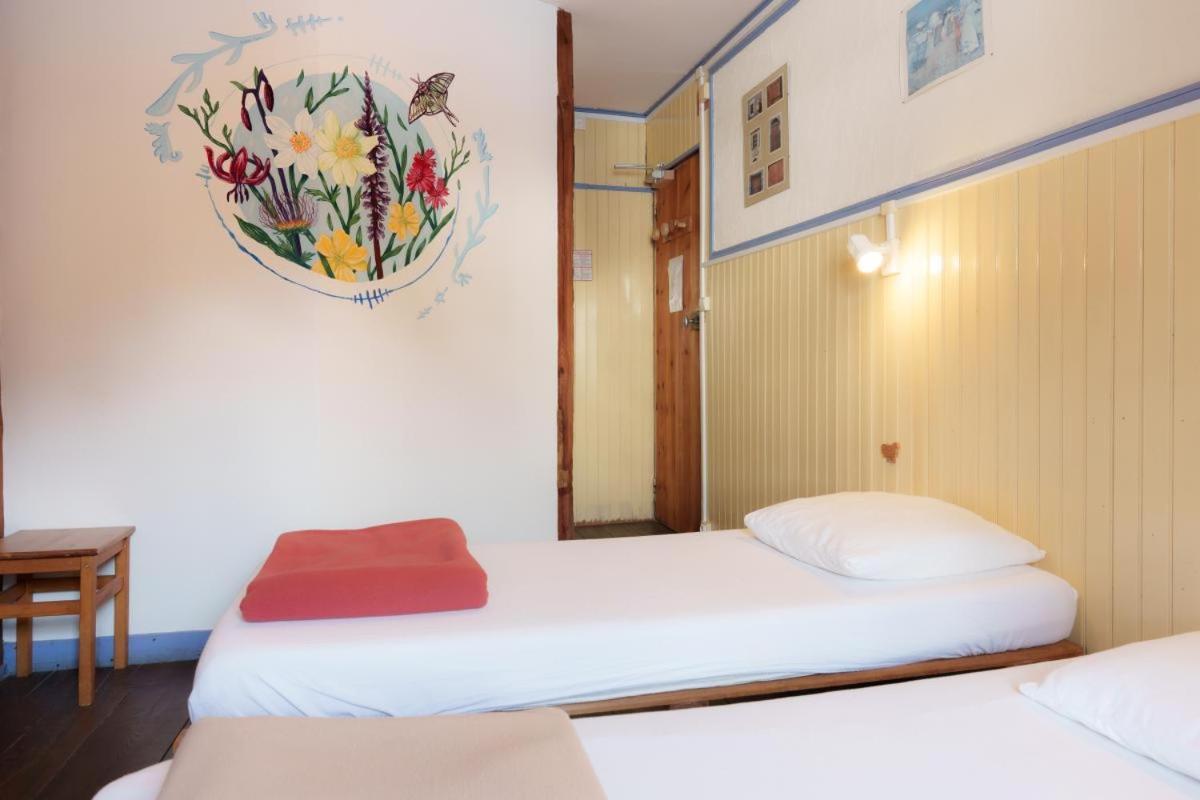 Auberge L'Estoilies Saint-Vérand Exteriér fotografie